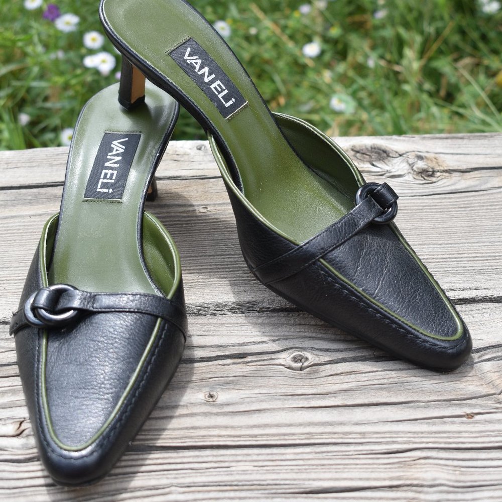 Vaneli Women's Size 8 M Slip-On Mule Kitten Heels in Dark Green and Black 